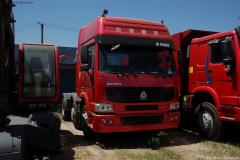 中國重汽 HOWO重卡 375馬力 6X2 牽引車(全能二版 HW76)(電控EGR)(ZZ4257N3237CZ)