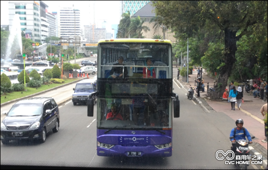 亞星雙層巴士，商用車之家網訊2