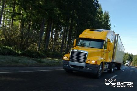 美國施耐德第25000輛福萊納交車，商用車之家網訊