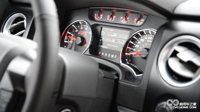 試駕2014款福特F-150 Tremor皮卡(8) 商用車之家