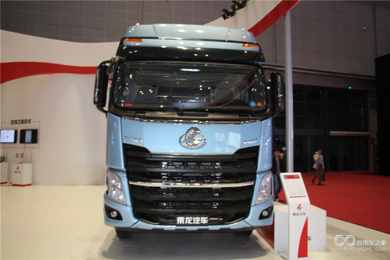 2015上海車展 東風柳汽H7 8*4載貨車底盤