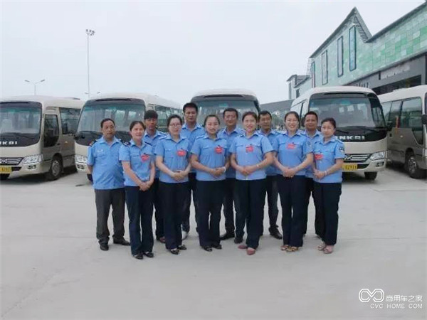 經驗豐富、技術一流的駕乘服務人員.jpg